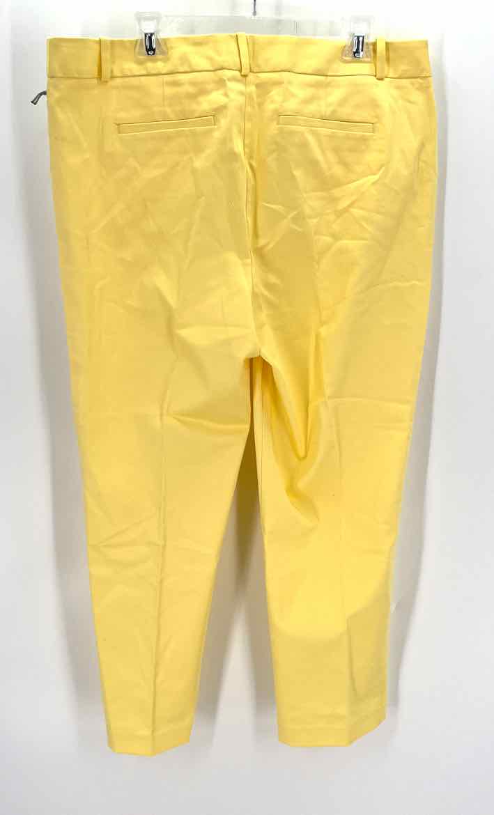 Size 16 LIZ CLAIBORNE Yellow Capri