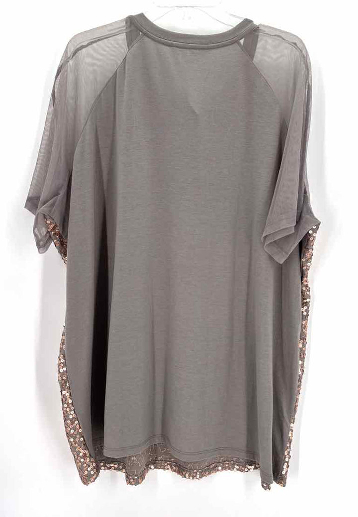 Size 24 Gray Shirt