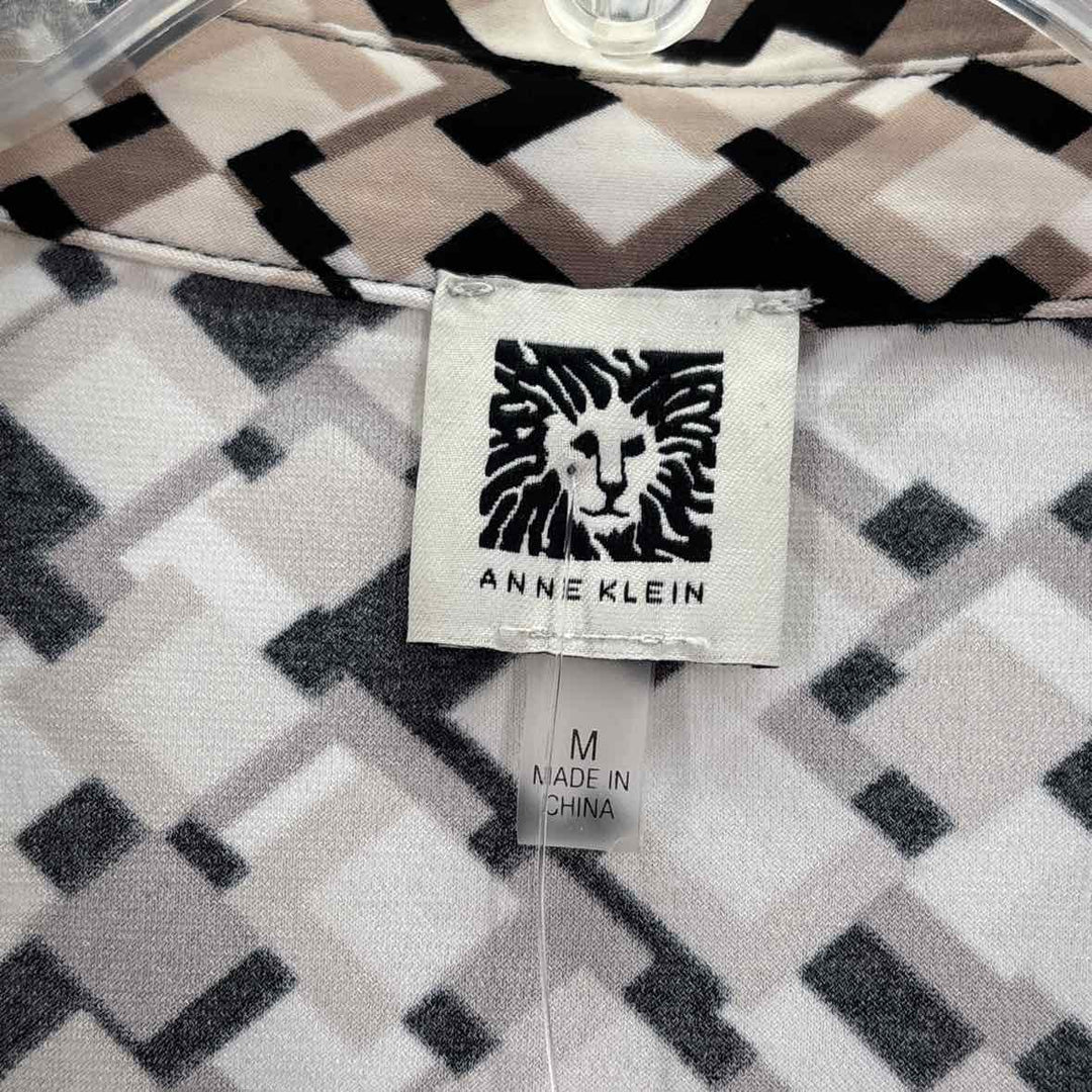 Size M Anne Klein Multi-Color Knit Shirt