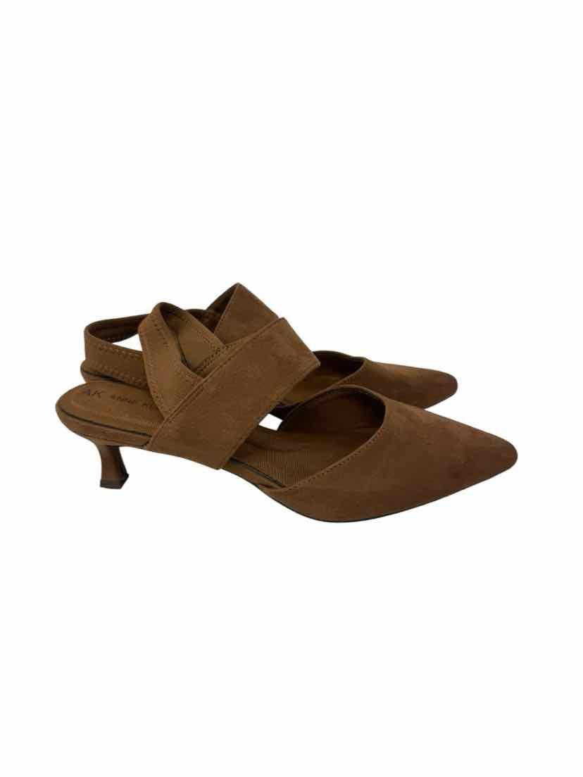 Shoe Size 8.5 Anne Klein Brown Pumps