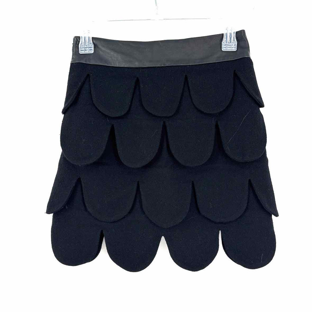 Size 0 MILLY Black Skirt
