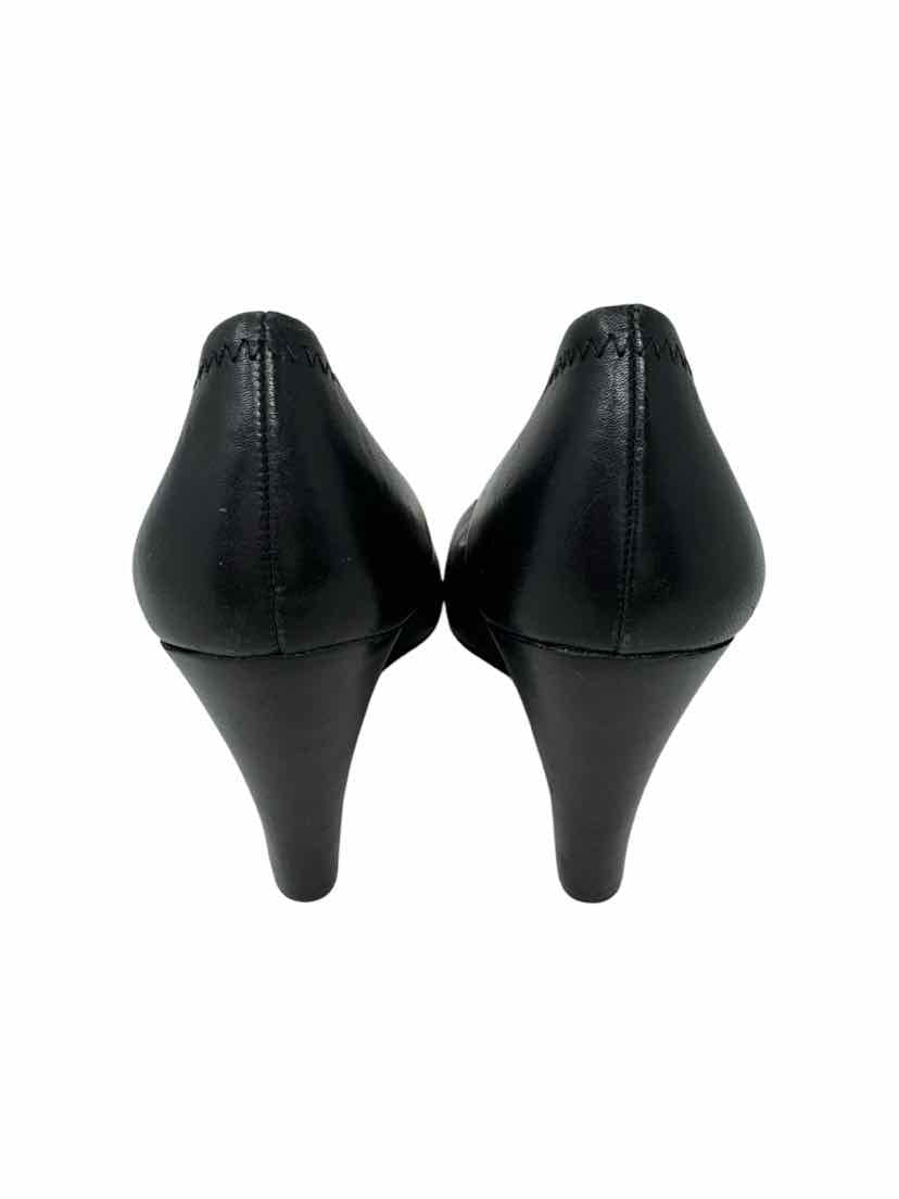 Shoe Size 5 Tory Burch Black Leather Pumps