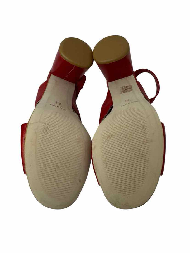 Shoe Size 39 Red Sandals