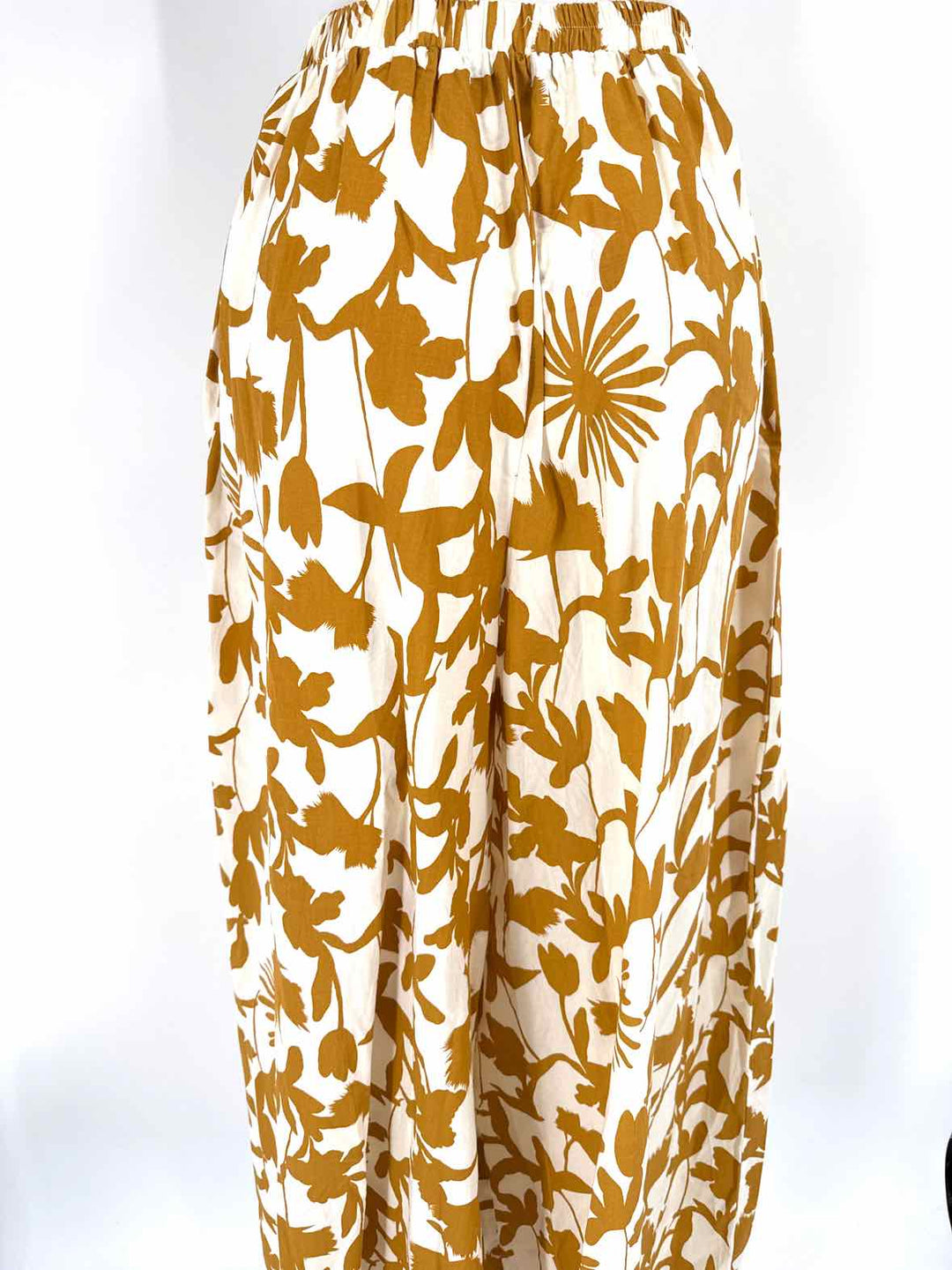Size M FABRIK Cream Pants
