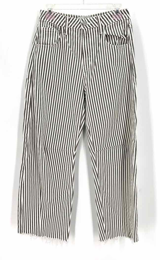 Size 25 JUST BLACK Green Print Pants