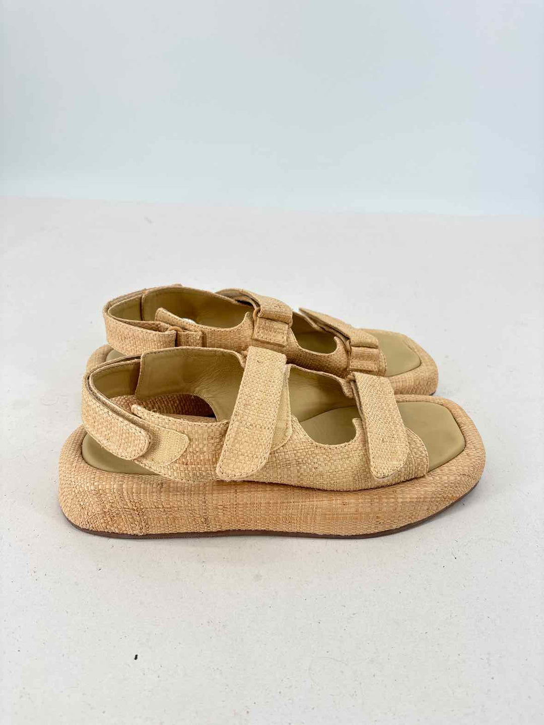 Shoe Size 8 LOEFFLER RANDALL Tan Sandals