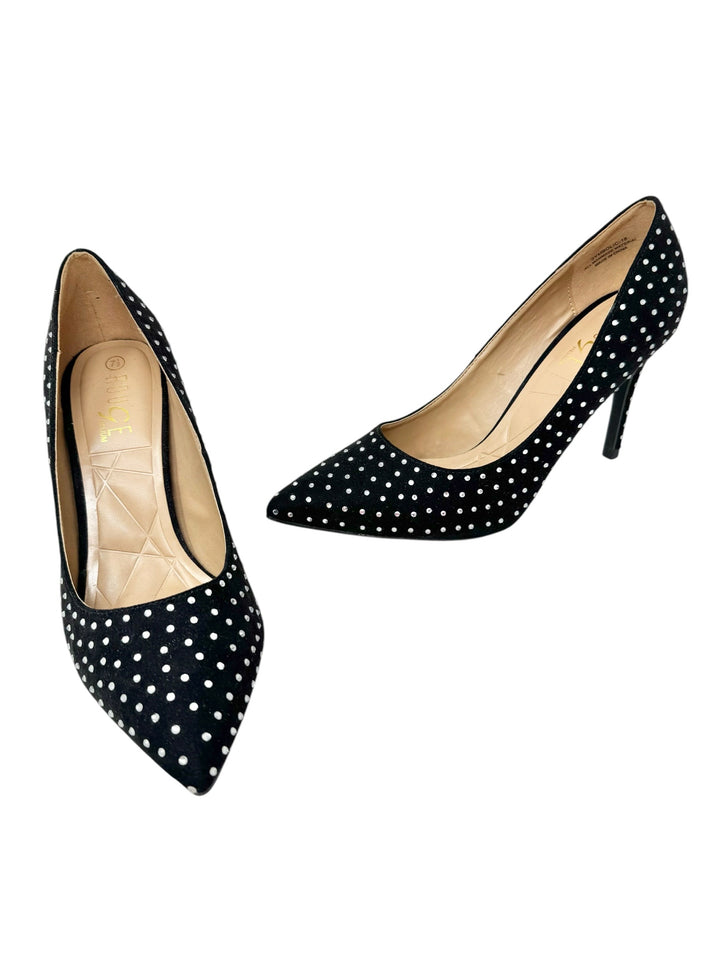 Shoe Size 7.5 ROUGE Black Pumps