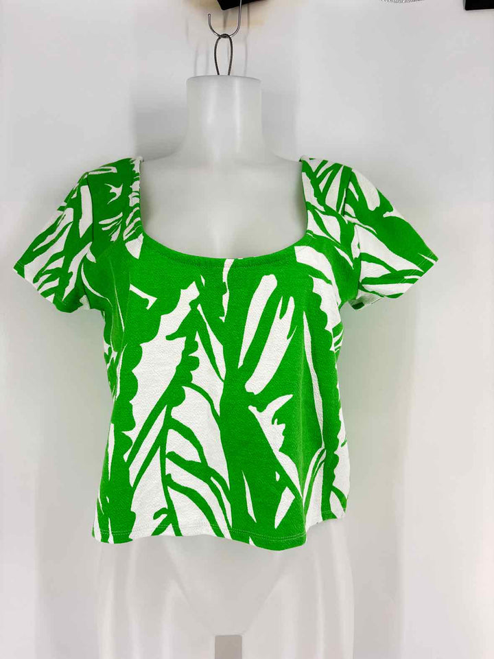 Size L Green Shirt