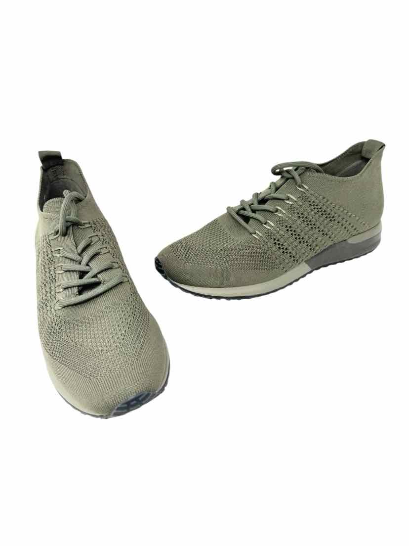 Shoe Size 8.5 14TH &amp; UNION Olive Sneakers