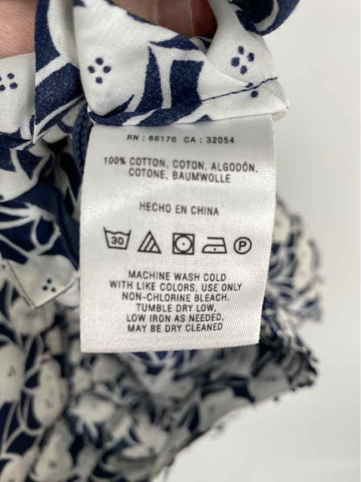 Size 00 Anthropologie Navy Print Shirt