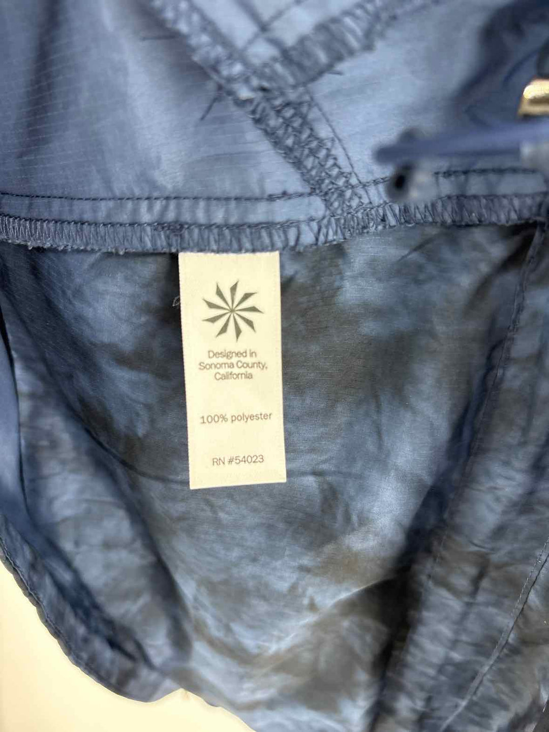 Size M Athleta Blue Print Jacket