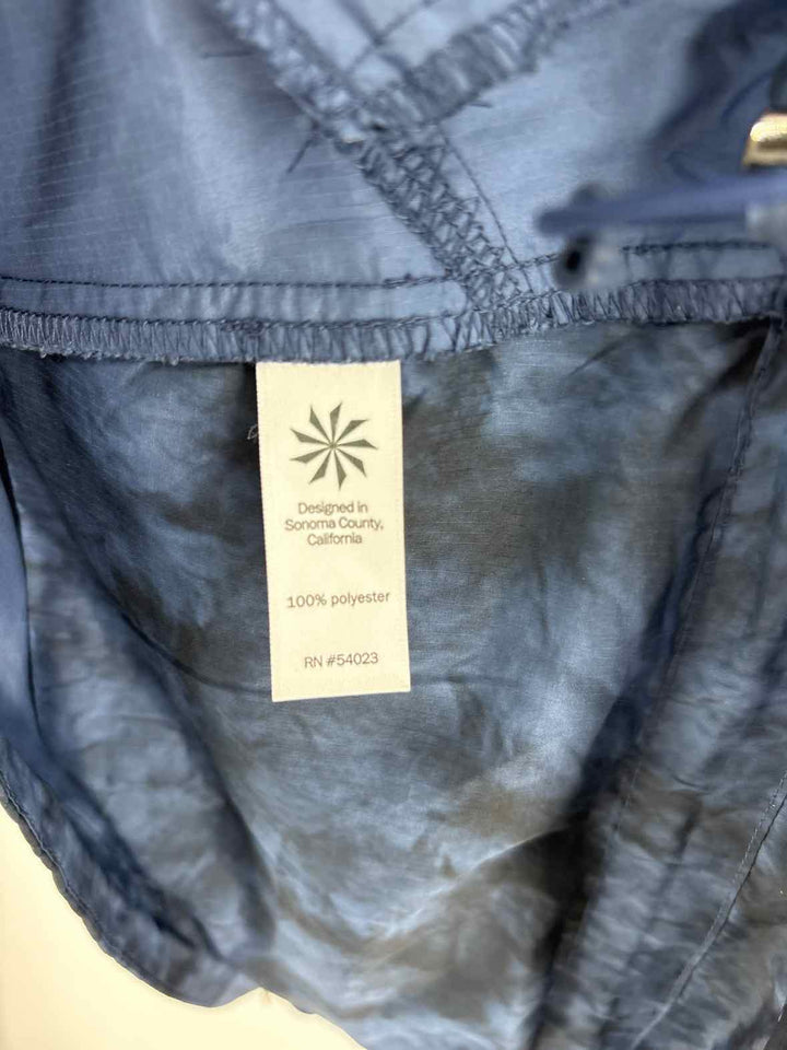 Size M Athleta Blue Print Jacket