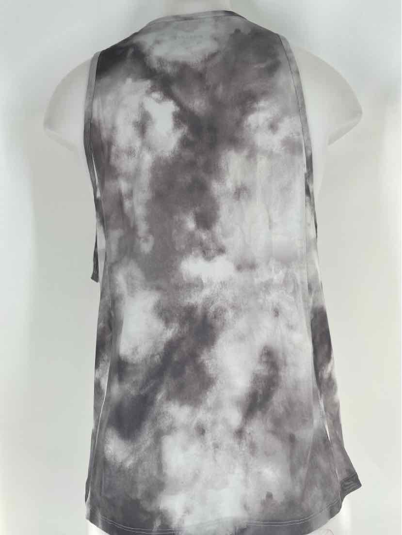 Size L Nike Gray Shirt