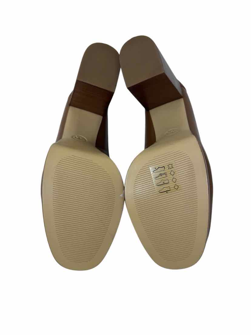 Shoe Size 9.5 Michael Kors Tan Leather Loafers