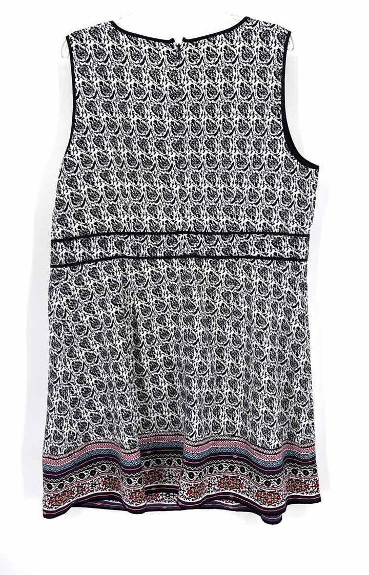 Size 1X LIMITED Black Dress