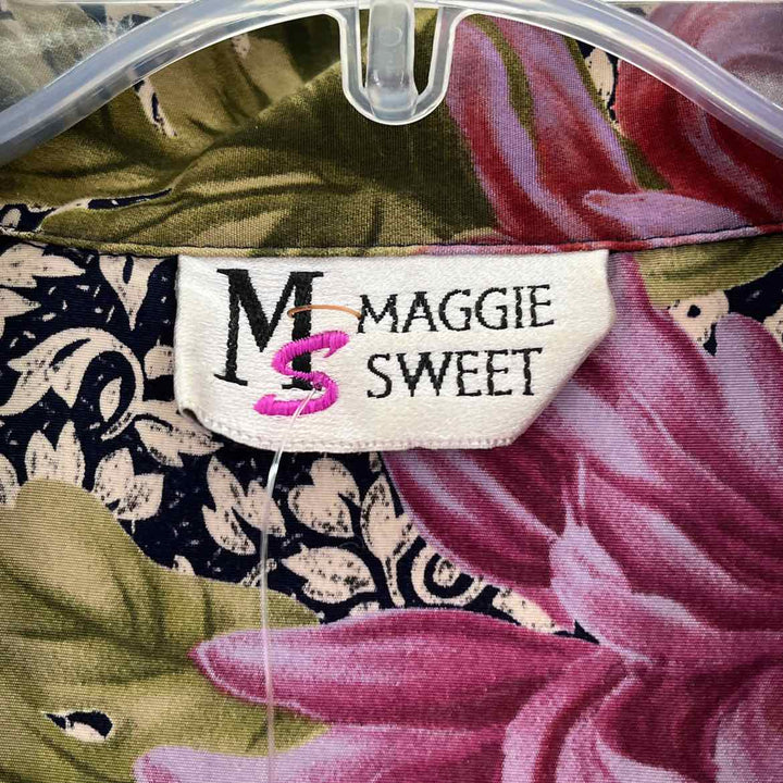 Size XL Multi-Color Shirt