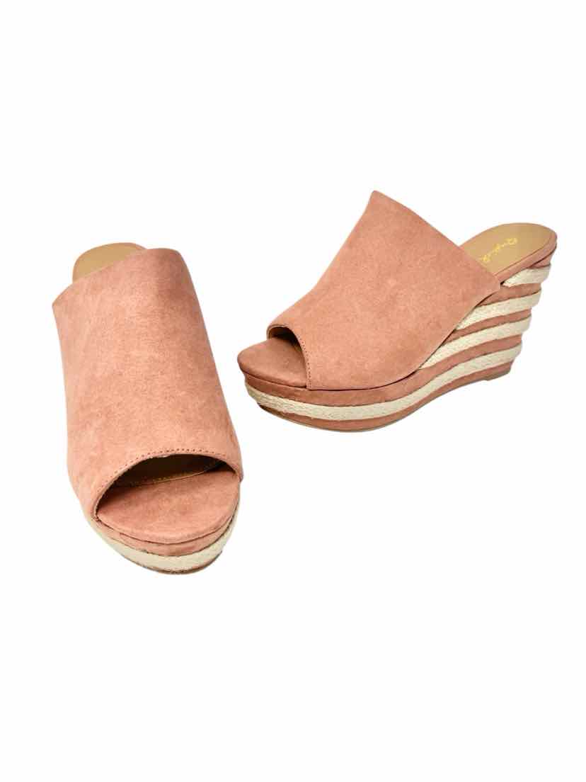 Shoe Size 7 Mauve Sandals