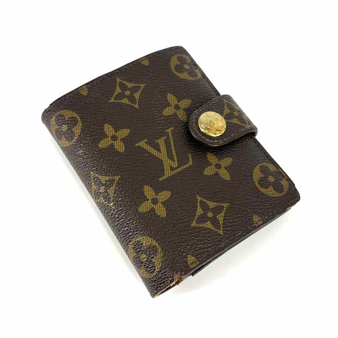 Louis Vuitton Luxury - Wallet