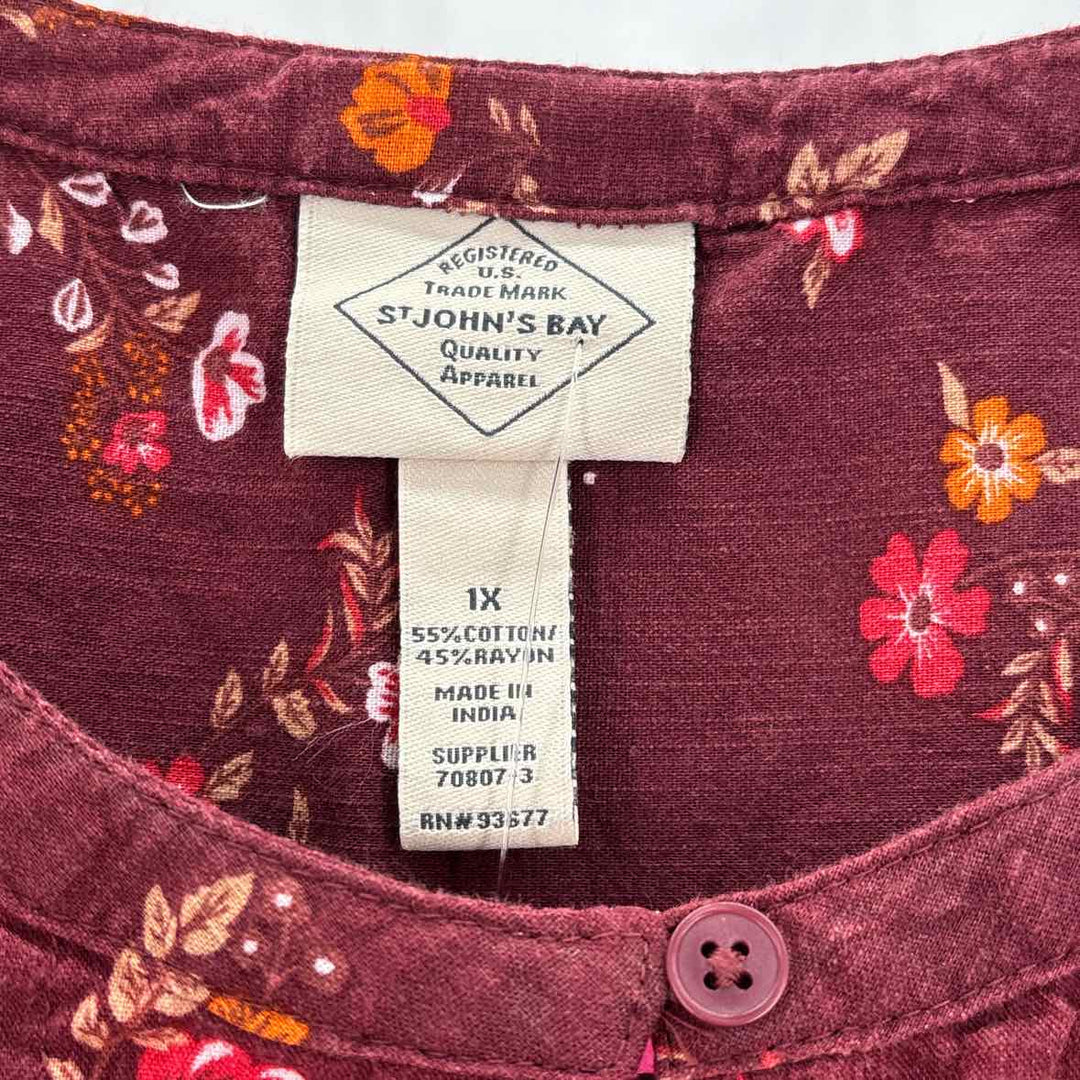 Size 1X ST JOHNS BAY Burgundy Shirt