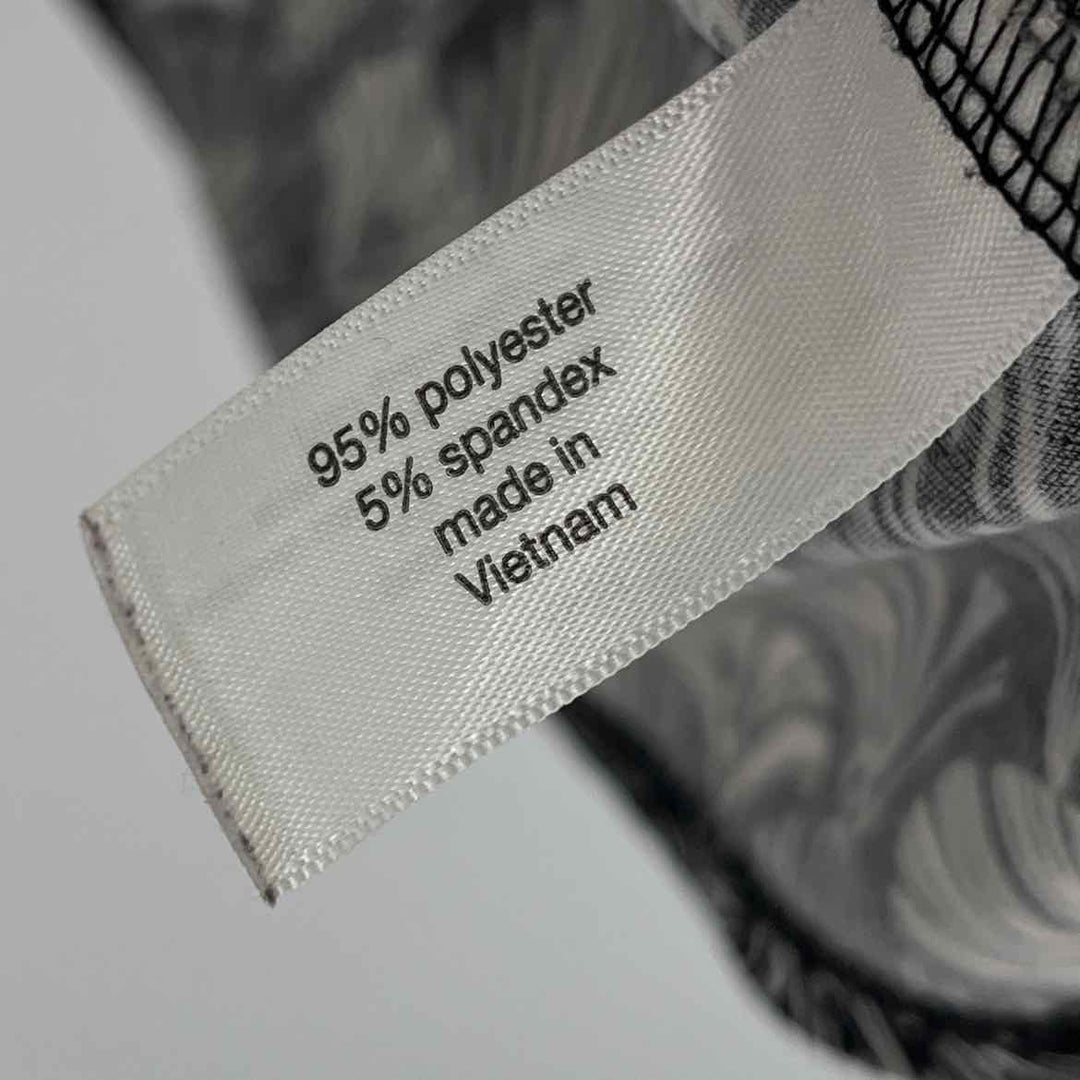 Size 22/24 LANE BRYANT Black/White Shirt