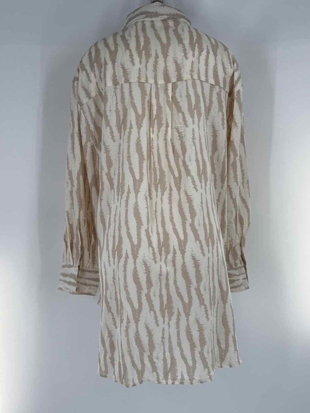 Size L GLAM Ivory Shirt