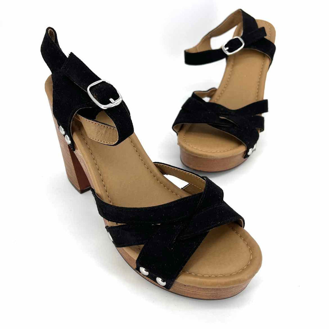 Shoe Size 8.5 KAARI Black Sandals