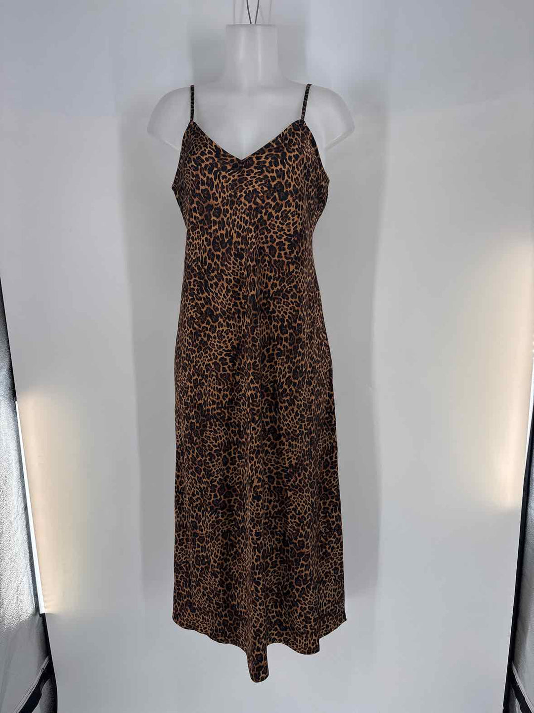 Size M GAP Tan Dress
