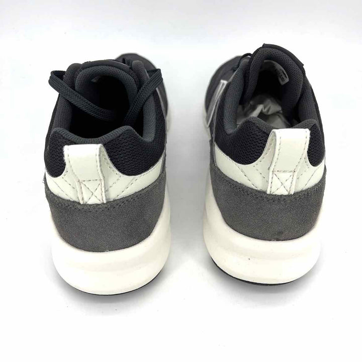 Shoe Size 11 New Balance Charcoal Mesh Sneakers