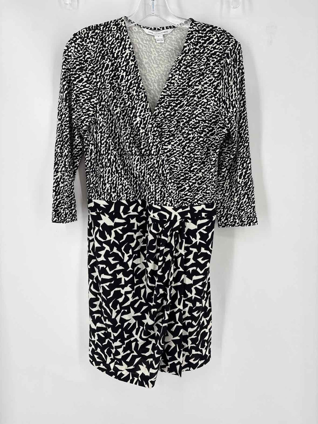 Size 8 DIANE VON FURSTENBERG Black/White Dress