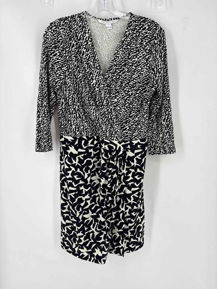 Size 8 DIANE VON FURSTENBERG Black/White Dress