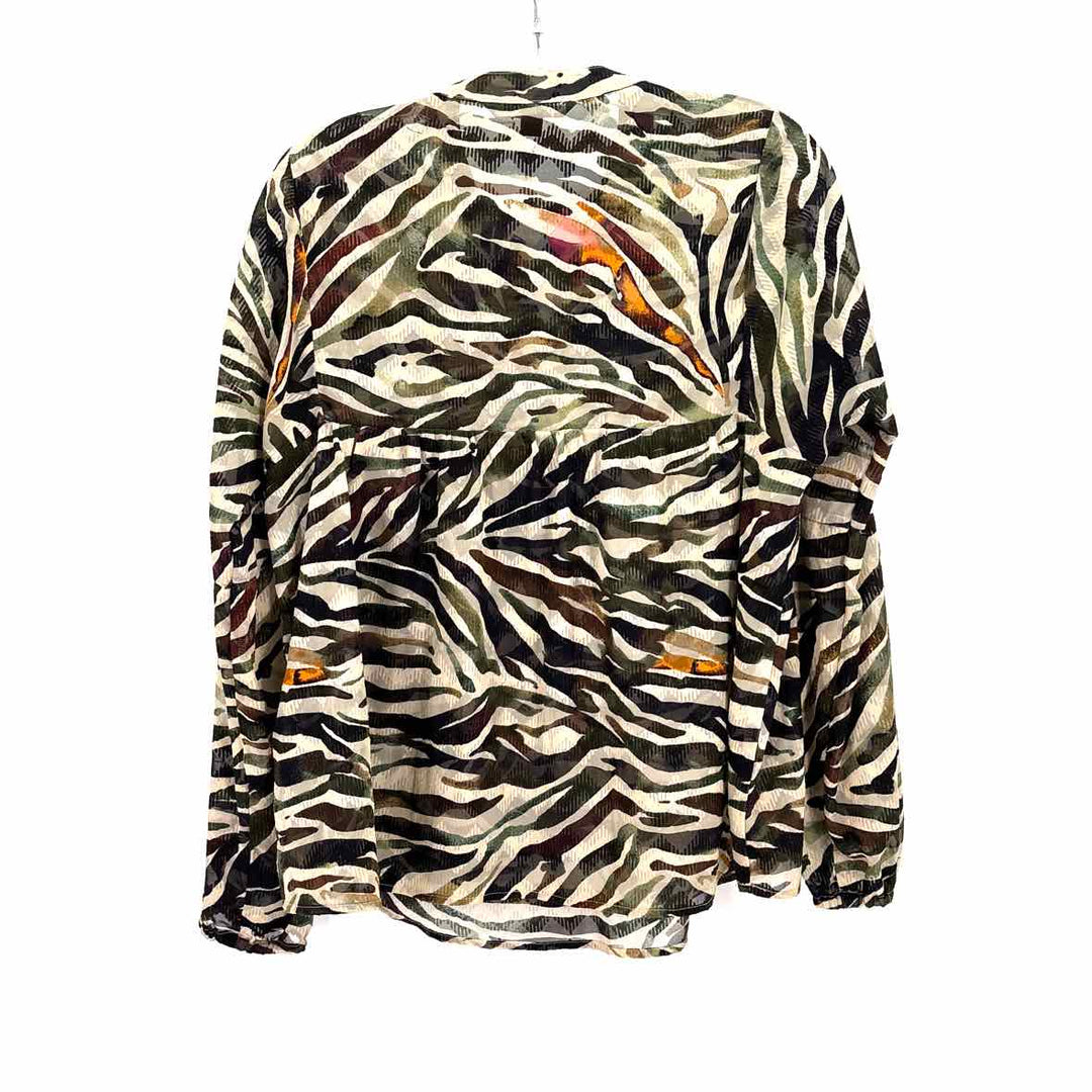 Size M ZAC &amp; RACHEL Multi-Color Shirt