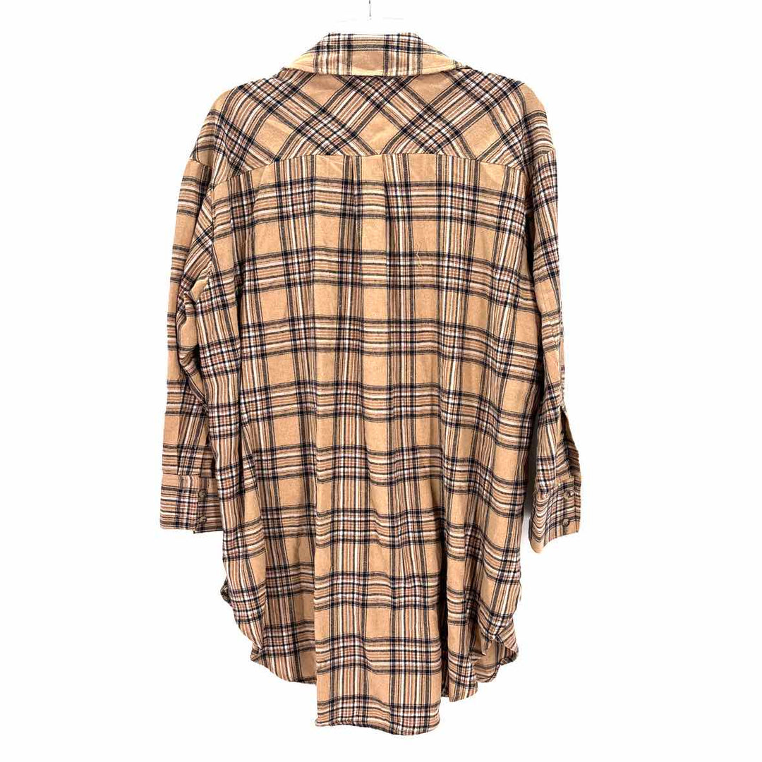 Size M ENTRO Tan Shirt