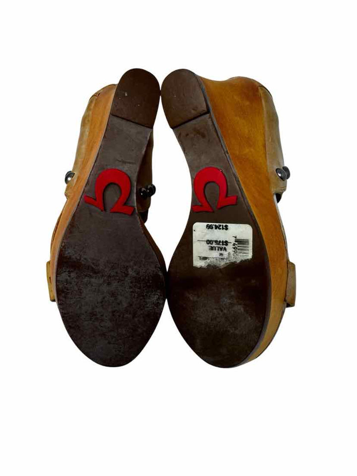 Shoe Size 7 True Religion Brown Sandals