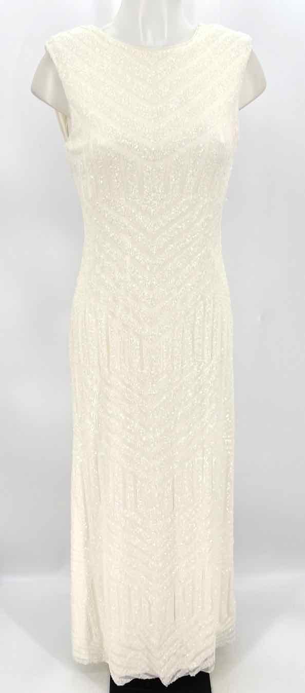 Size 4 VERA WANG Ivory Sequined Dress
