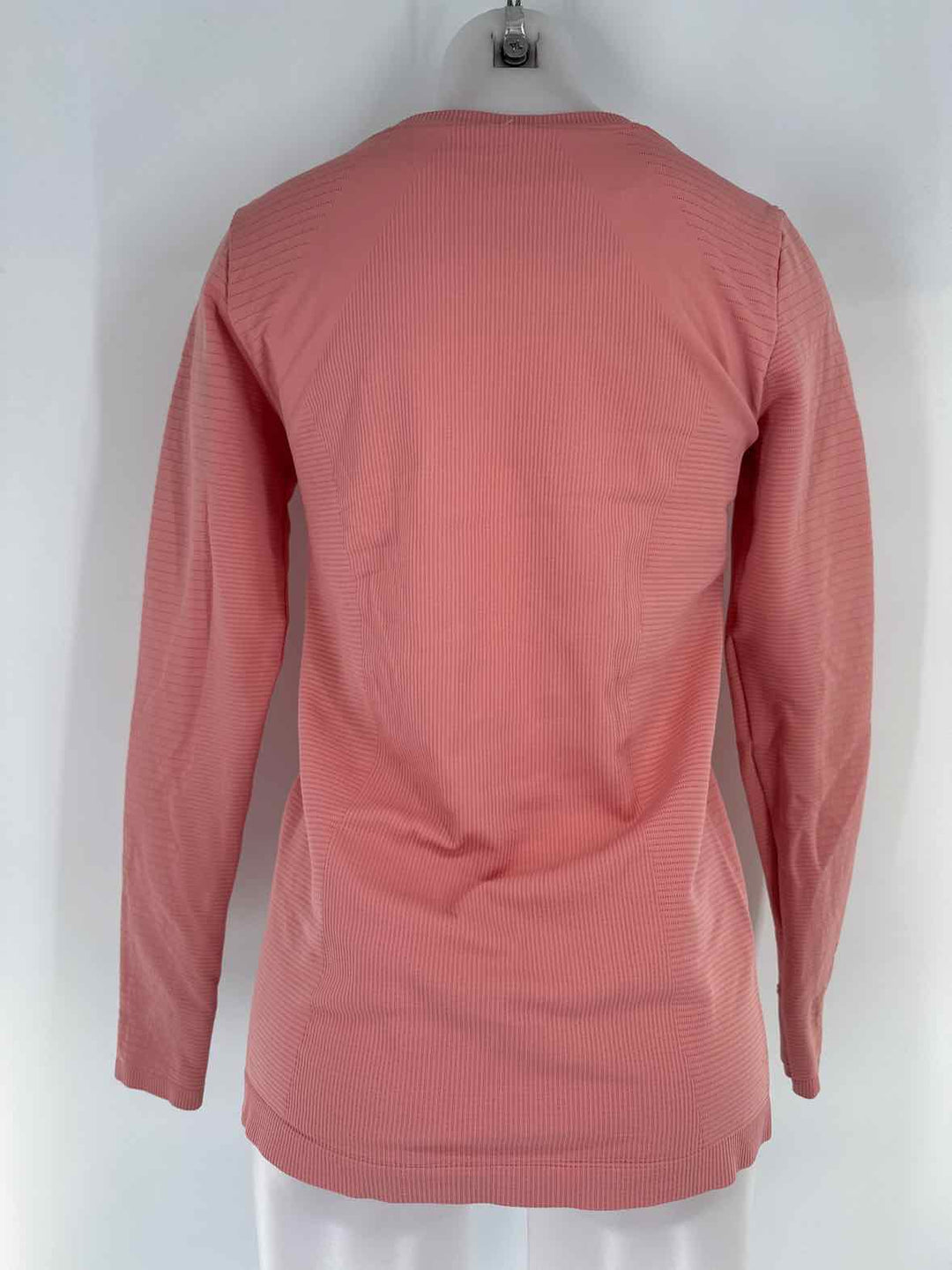 Size L Athleta Peach Shirt