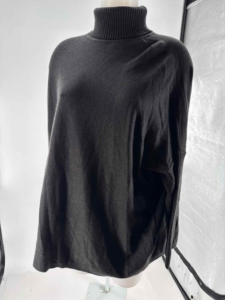 Size S JOSEPH A Gray Knit Sweater