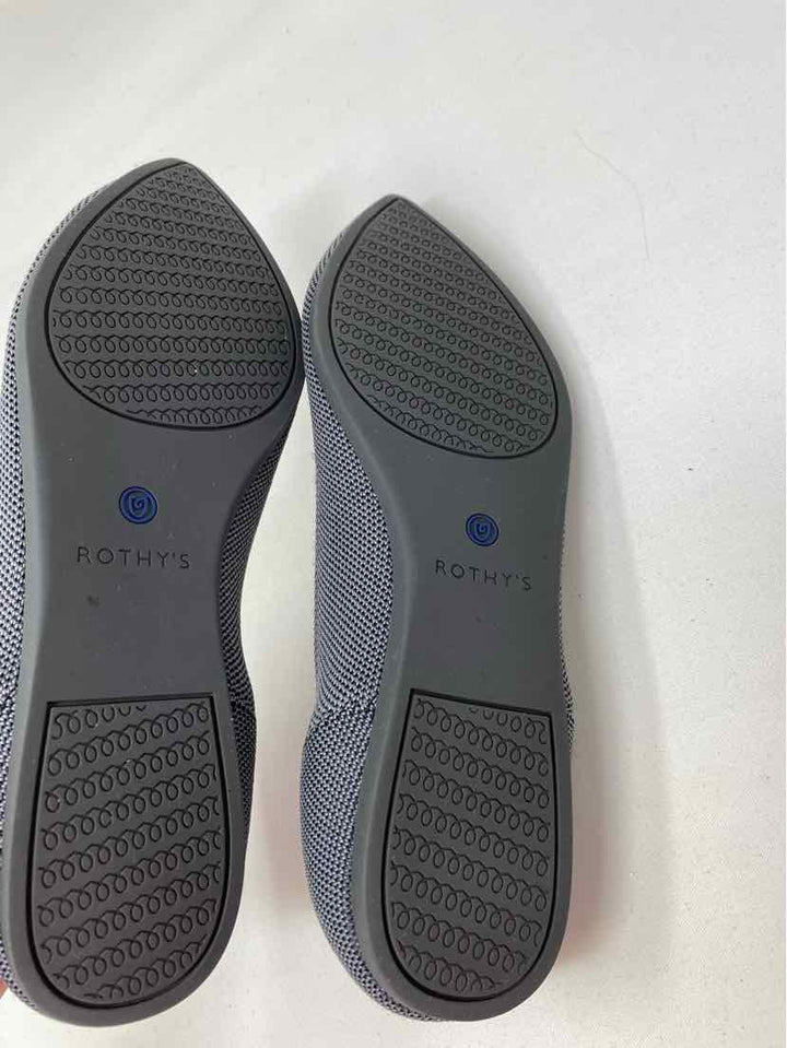 Shoe Size 8.5 ROTHCHILD Gray Flats