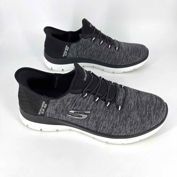 Shoe Size 9 Sketchers Charcoal Knit Sneakers