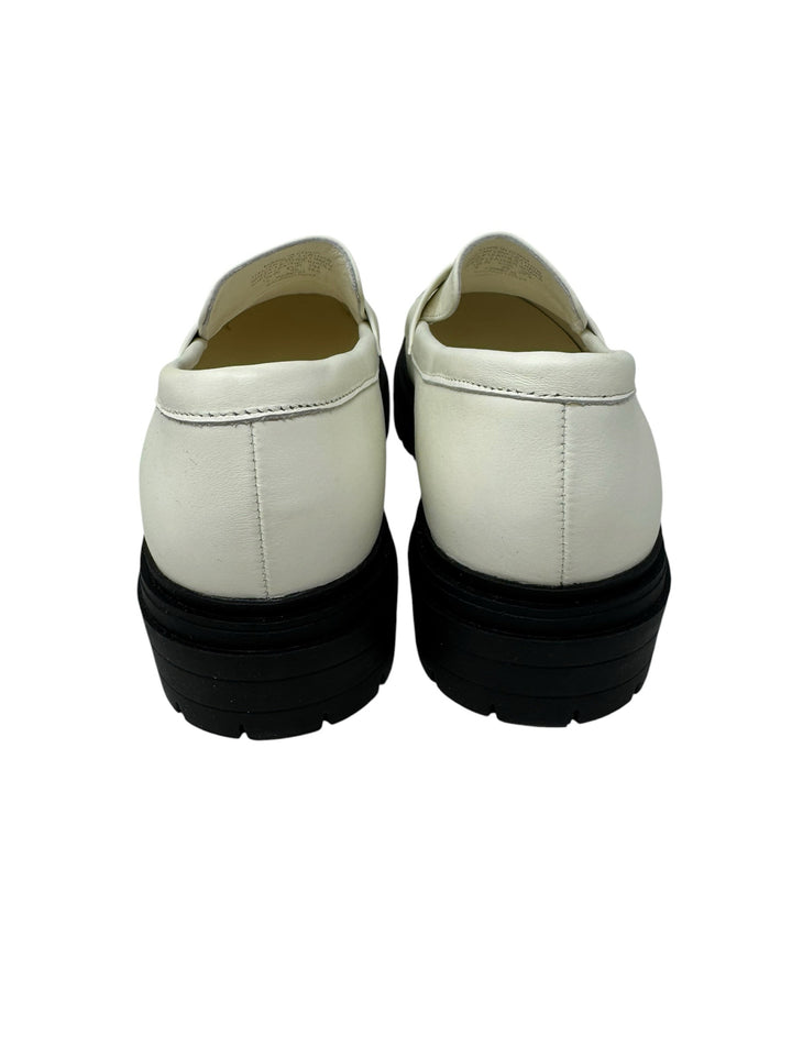 Shoe Size 9 QUINCE Cream Leather Loafers