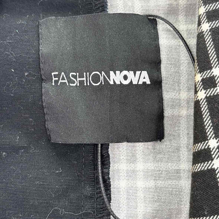 Size L FASHION NOVA Black/White Denim Jacket