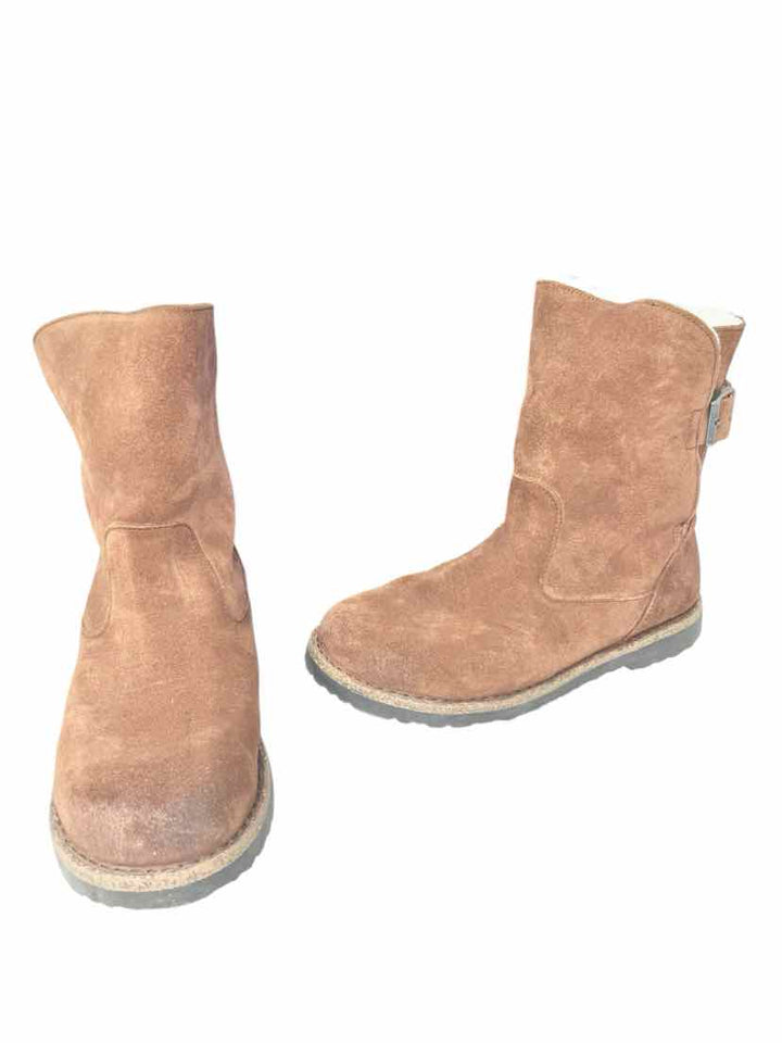 Shoe Size 39 Birkenstock Tan Suede Boots