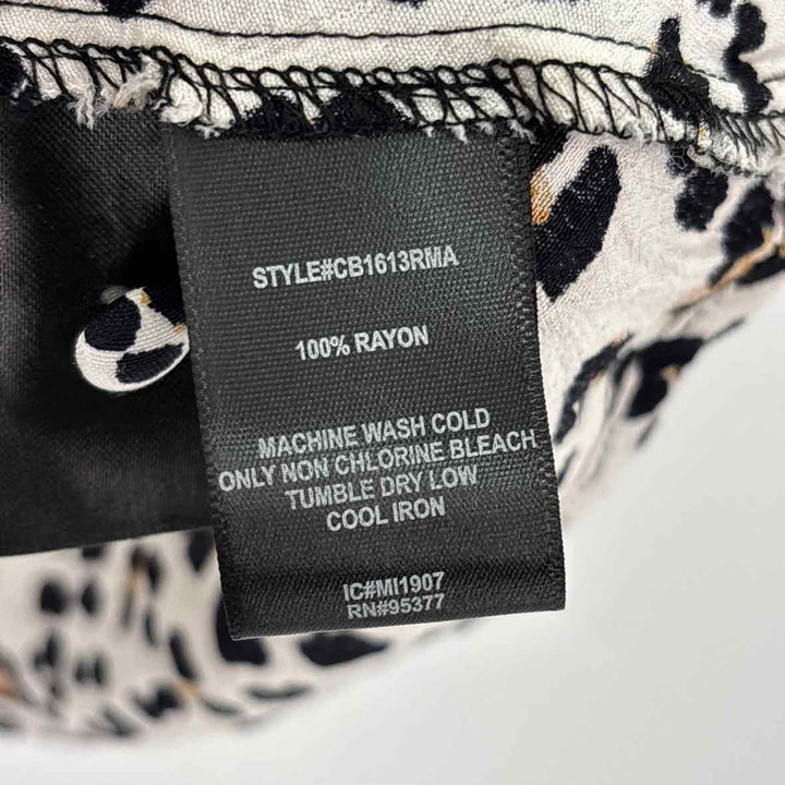 Size M Sanctuary Multi-Color Shirt