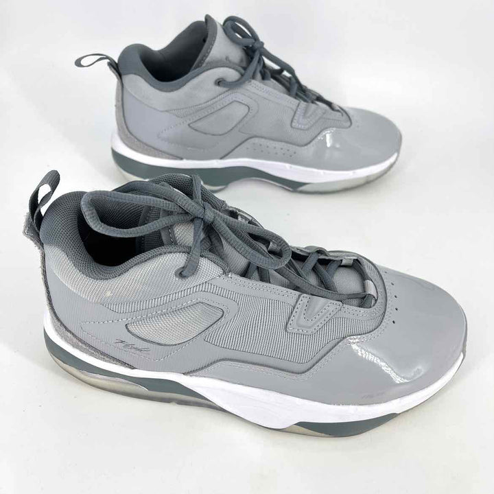 Shoe Size 40 Nike Gray PATENT Mesh Sneakers
