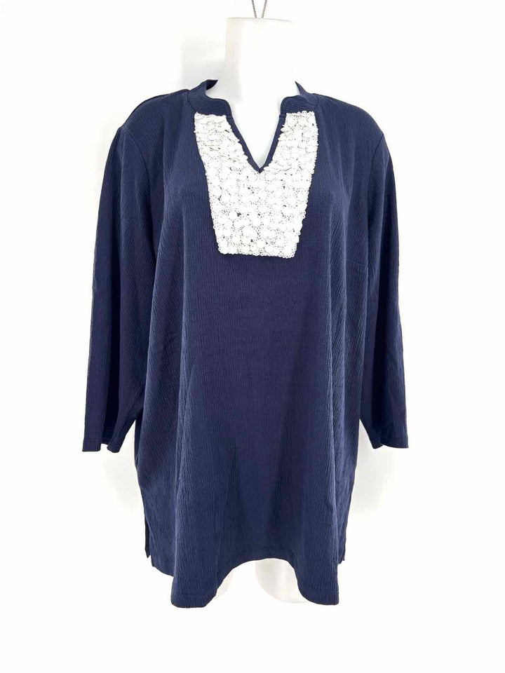 Size XL Navy Shirt