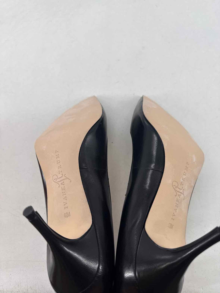 Shoe Size 8.5 IVANKA TRUMP Black Pumps