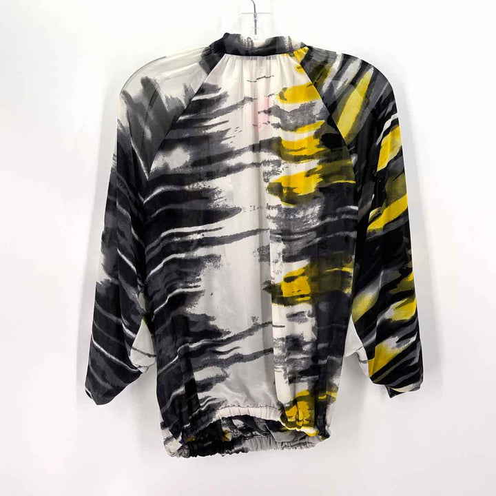 Size M TEMPO PARIS White Print Shirt
