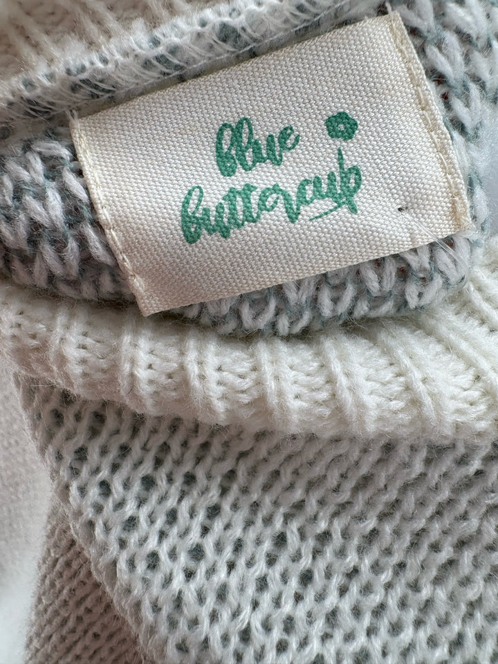 Size L Cream Sweater