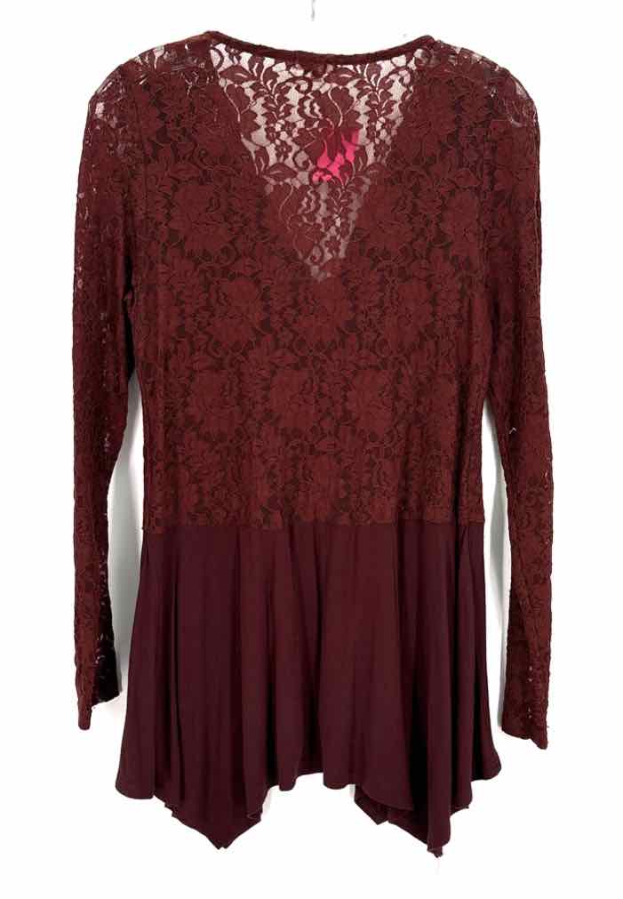 Size M GIMMICKS Burgundy Shirt