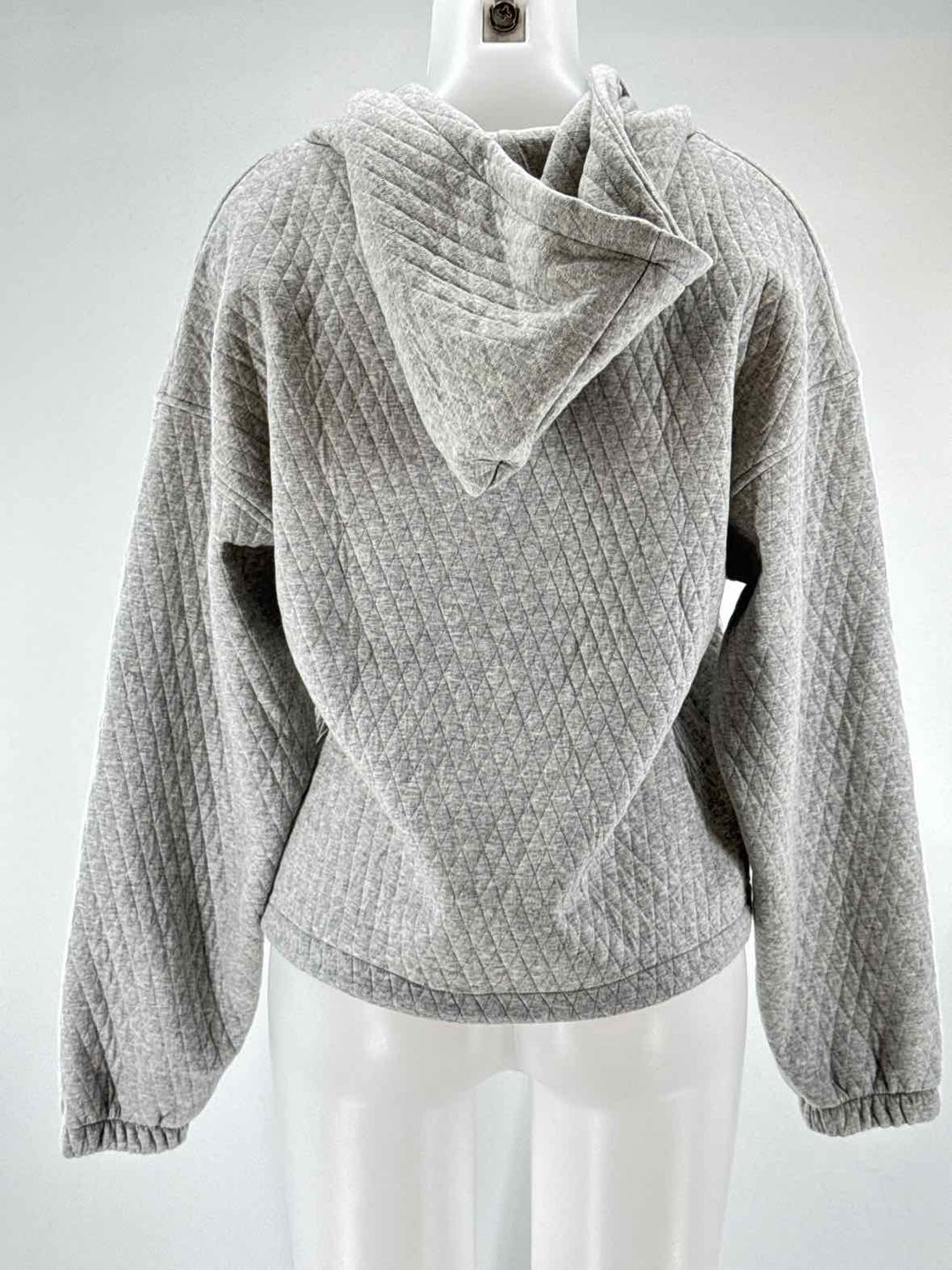 Size M Gray Sweater