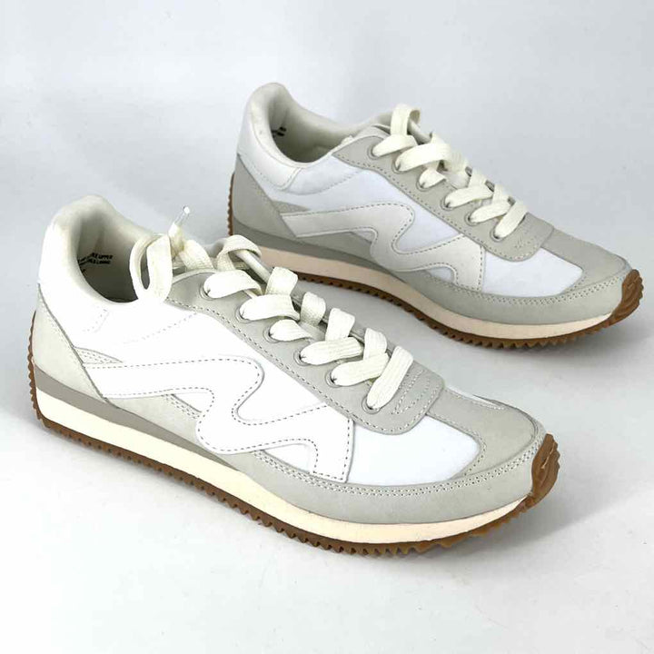 Shoe Size 6 UNIVERSAL THREAD White Faux Leather Nylon Sneakers